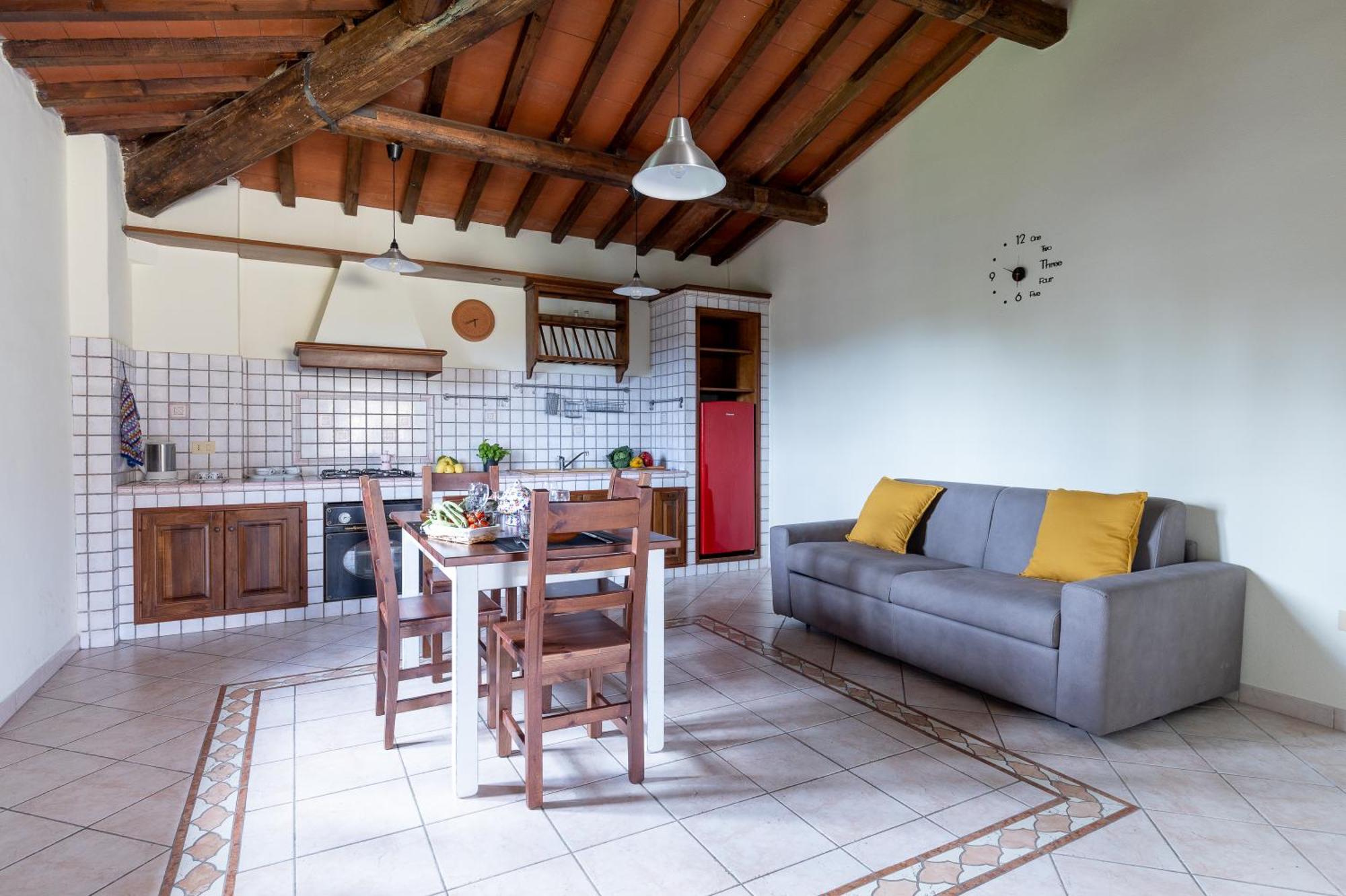 Residence Montevecchio 몬토폴리 인 발 다르노 외부 사진