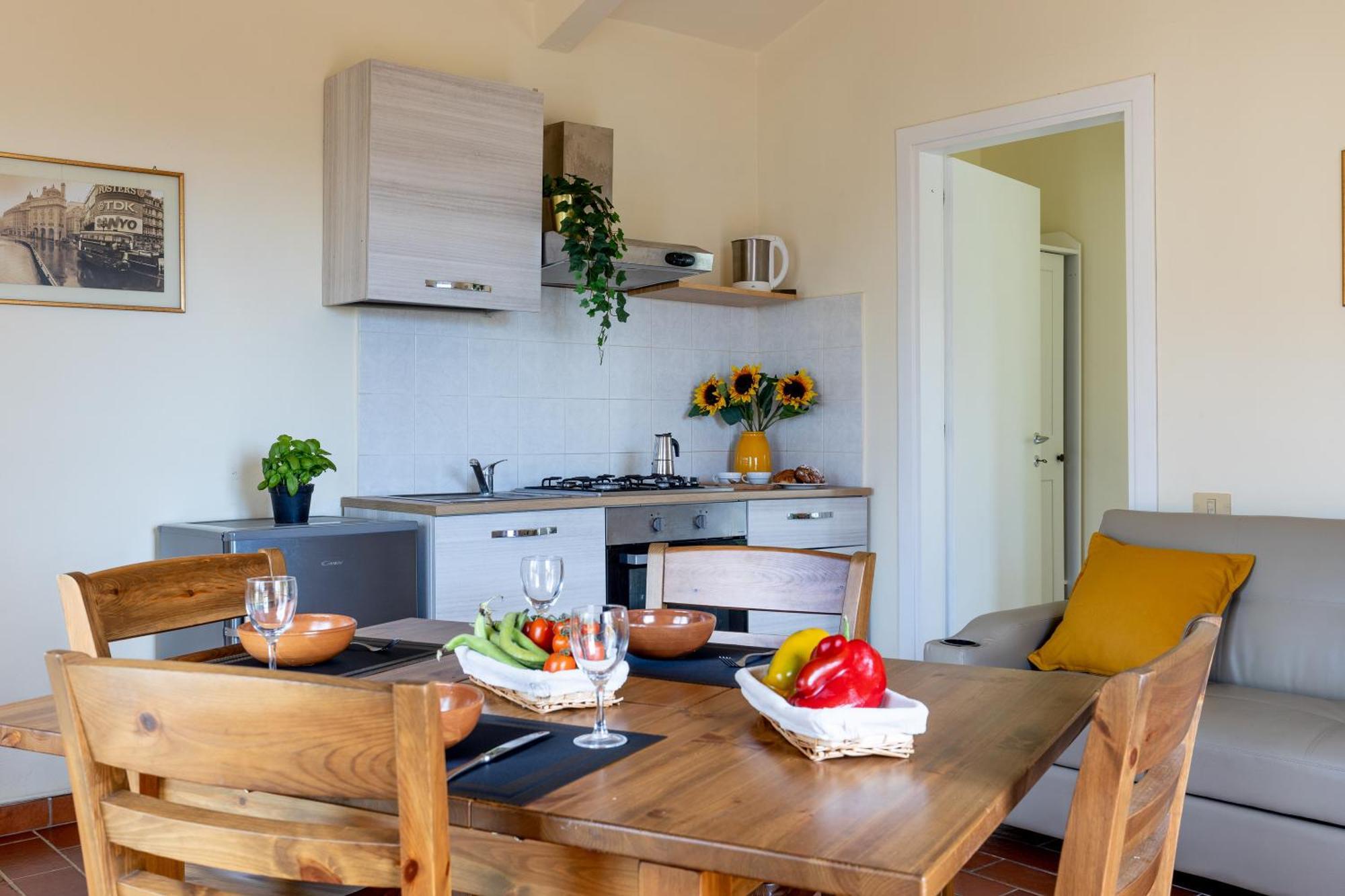 Residence Montevecchio 몬토폴리 인 발 다르노 외부 사진